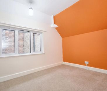 4 bedroom detached house to rent - Photo 6