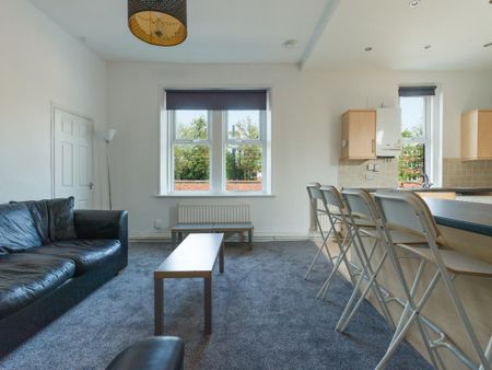 4 bedroom maisonette to rent - Photo 3