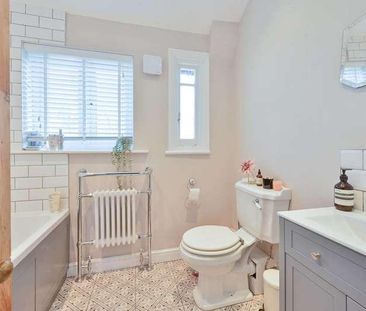 Bellevue Road, Pitshanger Lane, W13 - Photo 3