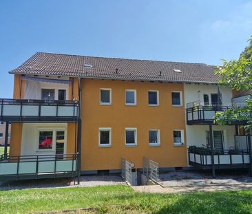 Gelegenheit: 3-Zimmer Wohnung mit großem Balkon! - Foto 1