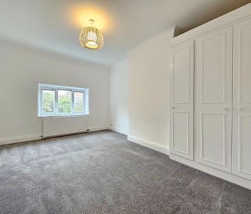 4 bedroom semi-detached house to rent - Photo 2