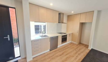 Merivale - Photo 3