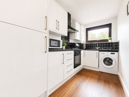 1 bedroom apartment to rent - Photo 4