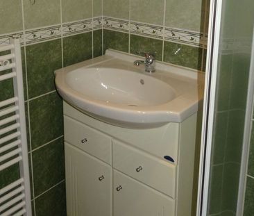 Zariadený menší 1-izb. byt, 28 m², kompletná rekonštrukcia, interne... - Photo 5