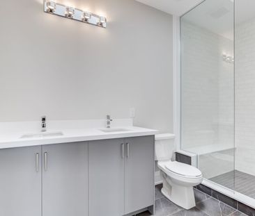 For Lease - 35A Marquette Avenue, Toronto, Ontario - Photo 2