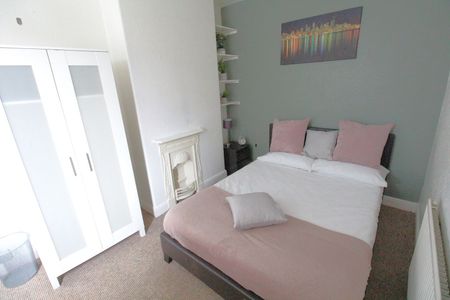 Student Accommodation, 18 Nelthorpe Street, Lincoln, Lincolnshire, LN5 7SJ, United Kingdom - Photo 2