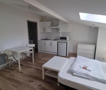 Location Appartement 1 pièce 17m² BORDEAUX 33800 - Photo 5