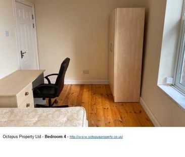 4 bedroom apartment to rent - Photo 4