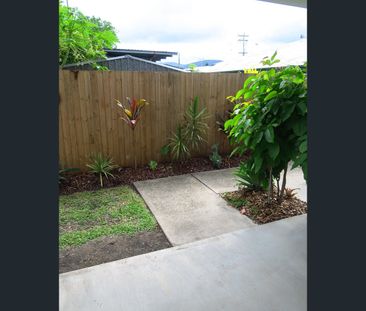4/150 Pease Street, Manoora, Qld 4870 - Photo 6