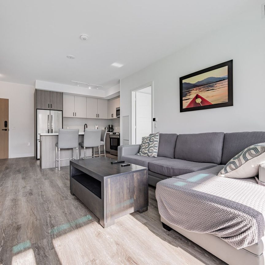 For Lease - 333 Sunseeker Avenue Unit# 412, Innisfil, Ontario - Photo 1