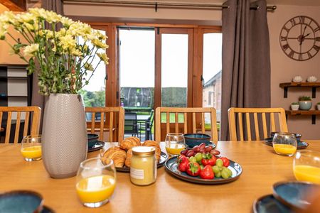 Wellington Road - Photo 3