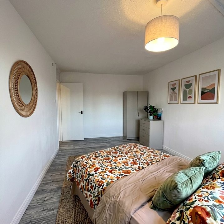 Room in a Shared Flat, Spacious Double Room In Notting Hill, W10 - Photo 1