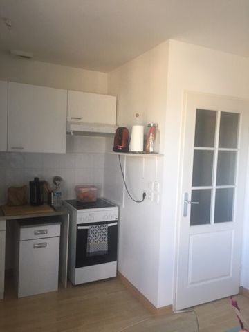 Location Appartement 2 pièces 44m² OLIVET 45160 - Photo 5