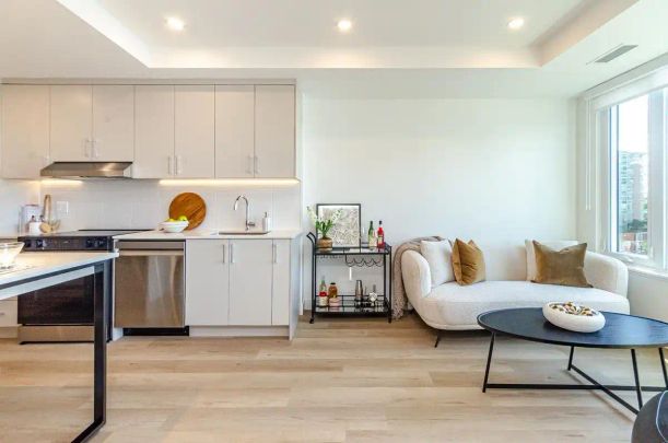 Westmount — The Glendale - Photo 1