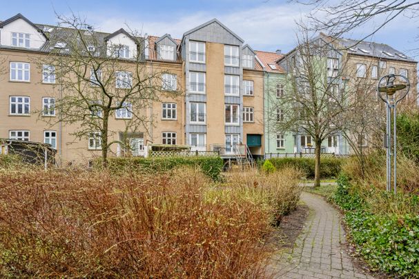 Hyggelig 2 værelses lejlighed i Vestbyen - Photo 1