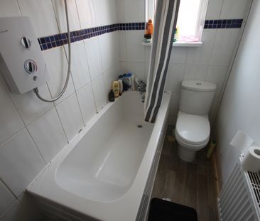 Park View Road, Burley, LEEDS - Photo 1