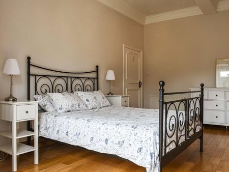3 bedroom apartment to rent - Photo 2