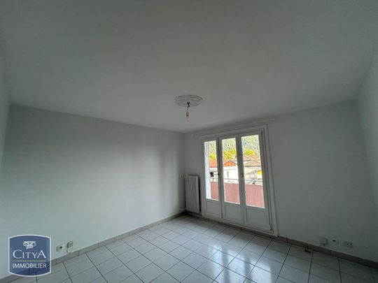 Location Appartement 3 pièces 52m² ST EGREVE 38120 - Photo 1
