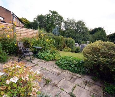 2 bedroom end of terrace house to rent - Photo 5