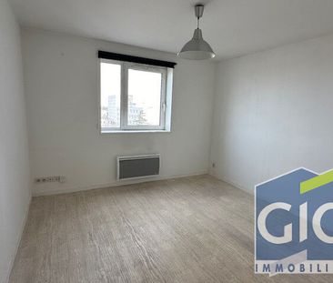 Location Appartement 1 pièce 18m² - Photo 3