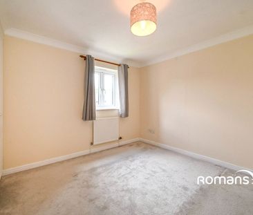Coney Grange, Warfield, Bracknell, RG42 - Photo 5