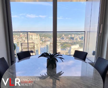 Condo in Downtown Vancouver, BC - Photo 4