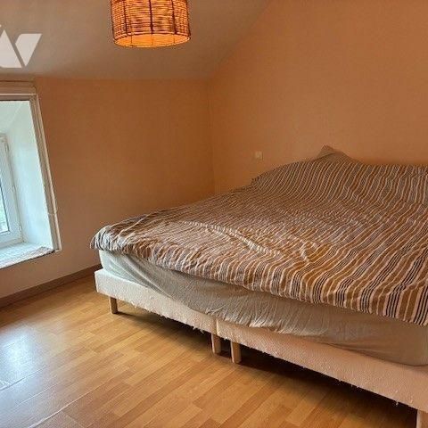 A LOUER Un Appartement de type F2 d'environ 41 m² situé au 1er étage sans ascenseur à FAIX - SA... - Photo 1