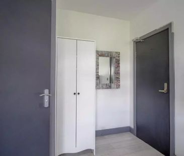 Studio Flat, Dollis Heights, NW2 - Photo 6