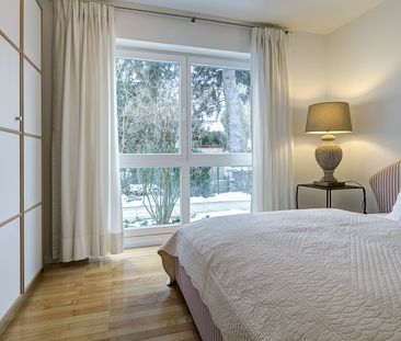 Elegant 2-room apartment with south-facing terrace - Foto 4