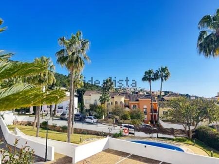 Alquiler de piso en Urbanización Ur7 Terrazas de Alhaur, 19 - Photo 4