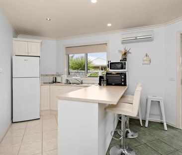 Fully Furnished Resort-Style Living | Available Until 15 December 2026 - Photo 5