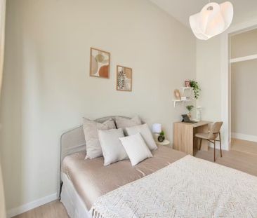 Largo Vitorino Damásio, Lisbon, Lisbon 1200-872 - Photo 2