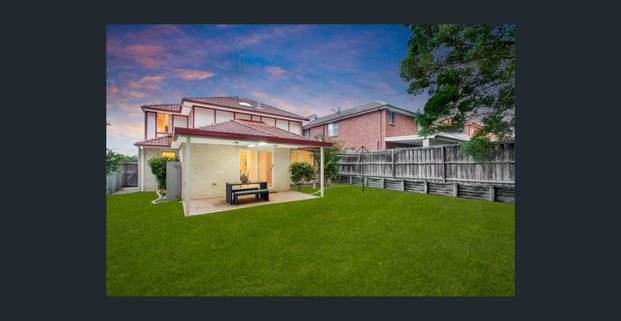 A great family entertainer with smart layout and large yard. - Photo 1