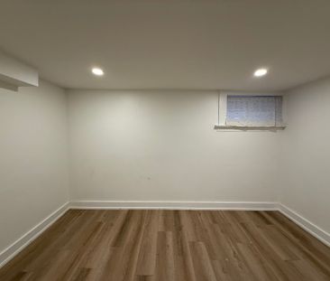 For Lease - 22 Glenside Avenue Unit# Lower, Toronto, Ontario - Photo 3