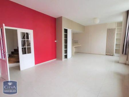 Appartement à louer 4 pièces 109.66m² - Photo 2