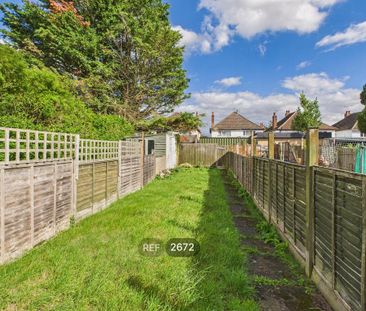 2 bedroom property to rent - Photo 1