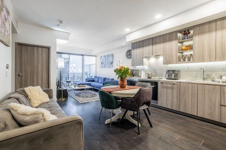 For Lease - 95 McMahon Drive Unit# 2807, Toronto, Ontario - Photo 3