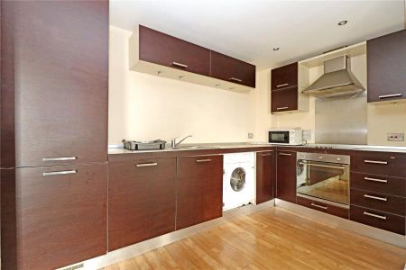 Metro Apartments , Woking, Surrey, GU21 - Photo 2