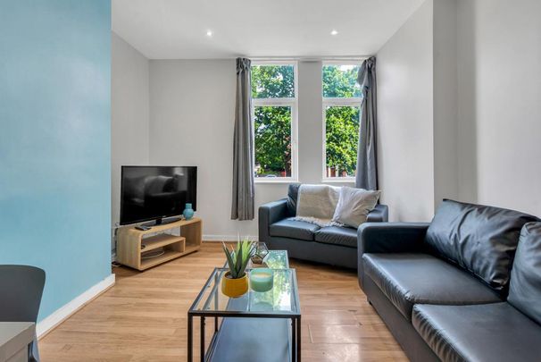 6 bedroom house to rent - Photo 1