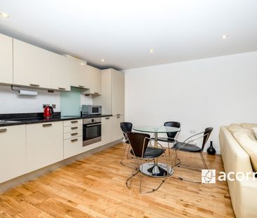 Flat to rent - Lant Street, Borough, SE1 - Photo 1