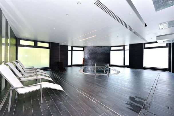 Park Vista Tower, 5 Cobblestone Square, London, E1W 3AY - Photo 1