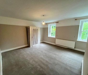 4 bedroom barn conversion to rent - Photo 3