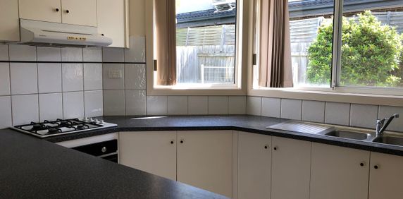 2/1 Coane Street, Oakleigh East VIC 3166 - Apartment For Rent | Domain - Photo 2