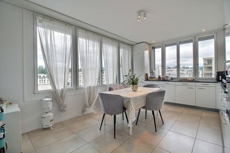 3.5 Zimmer, 90 m², 5. Stock - Photo 2