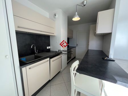 Location Appartement 3 pièces 71m² ST ISMIER 38330 - Photo 4