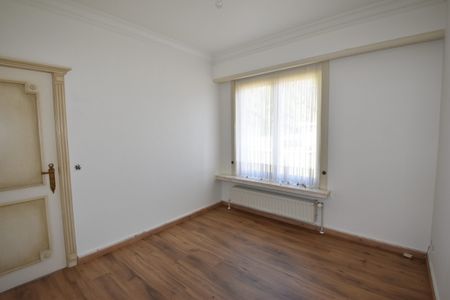 Ruime bungalow met tuin in rustige doodlopende straat te Nieuwkerken - Foto 3