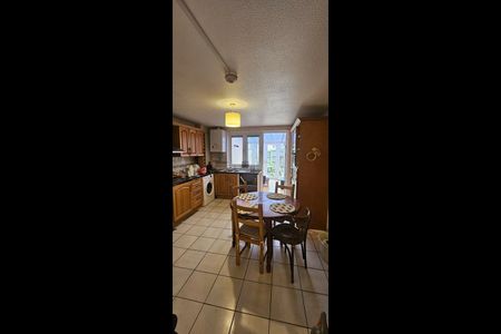 4 Bed Terraced House, Mandela Street, SW9 - Photo 3