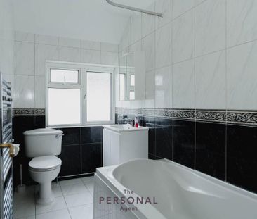 3 bedroom semi-detached house to rent - Photo 4