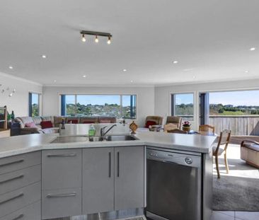 Beautiful 3 bedroom home - Photo 4