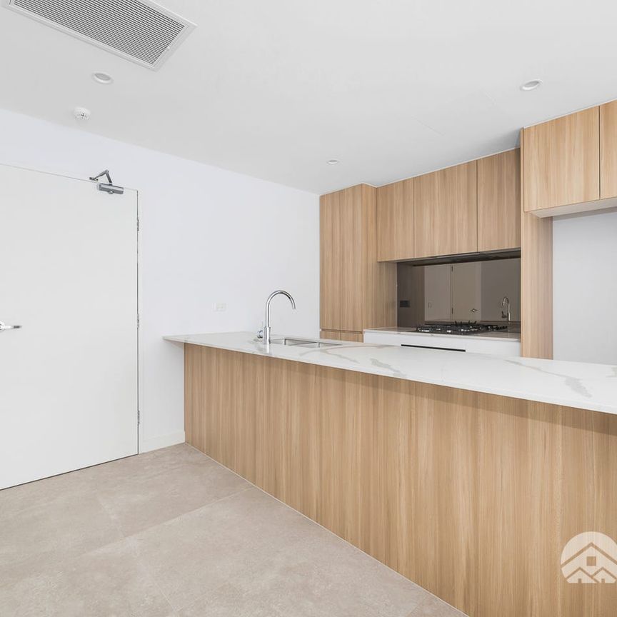 2 Bed 2 Bath Apartment NOW LEASING!! - Photo 1